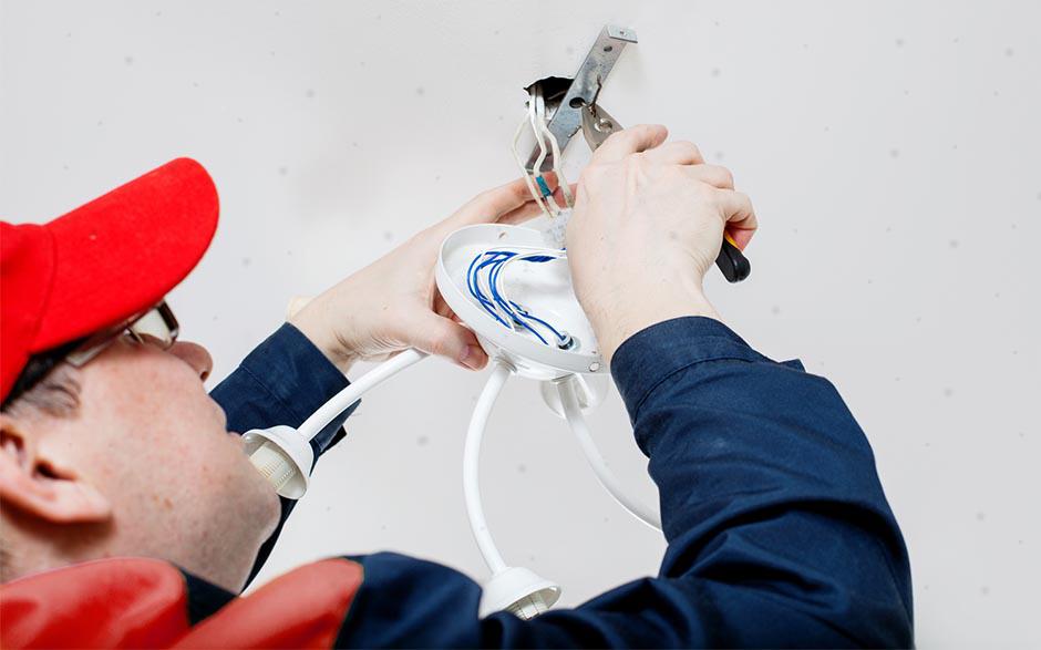 électricien de maintenance Étampes