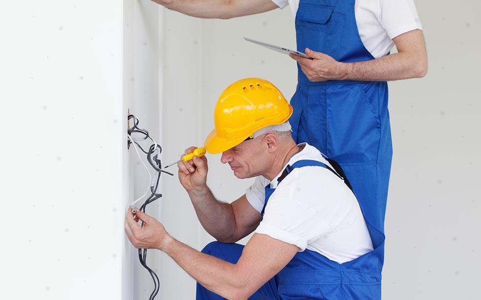 électricien de maintenance Étampes